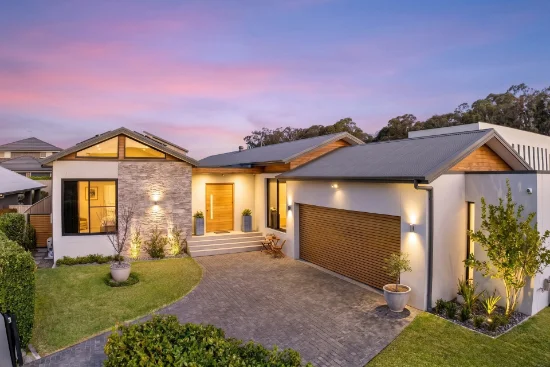7 Uralla Close, Harrington Park, NSW 2567