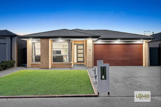 7 Ventasso Street, Clyde North, Vic 3978