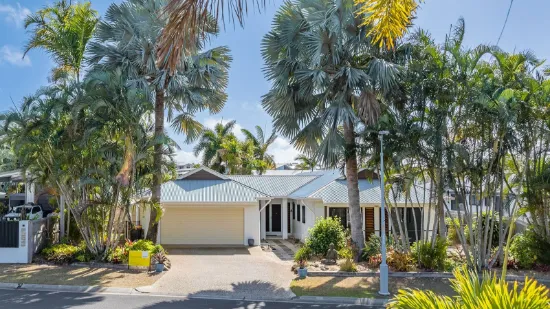7 Waterfront Drive, Agnes Water QLD 4677-Image