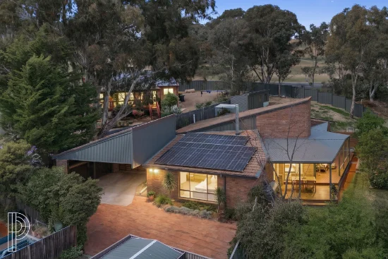 7 Welsby Place, Fadden, ACT 2904