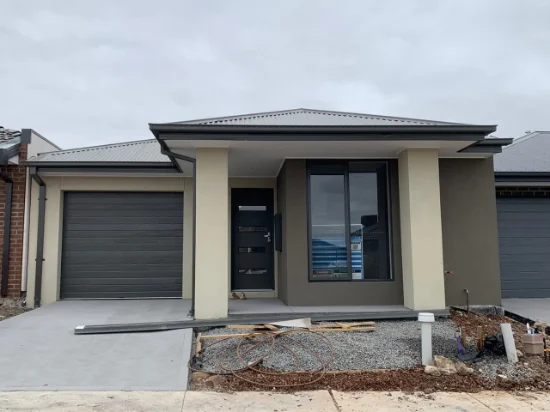 7 Wheatsheaf Road, Wyndham Vale, Vic 3024