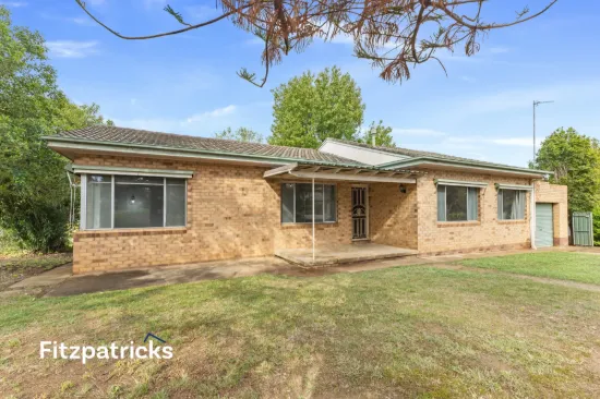 7 White Avenue, Kooringal, NSW 2650