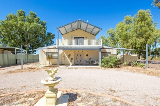 7 White Court, Eneabba WA 6518-Image