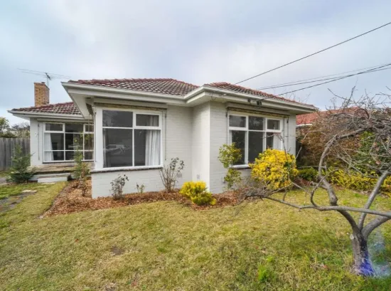 7 Woodcrest Road, Vermont, Vic 3133