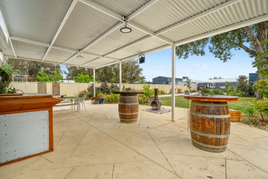 7 Yunderup Road, South Yunderup, WA 6208