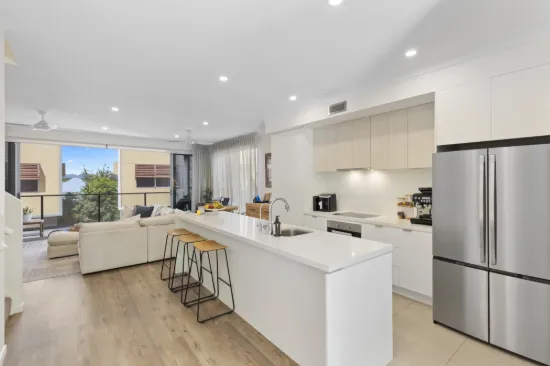 70/1 Grande Avenue, Carrara, Qld 4211