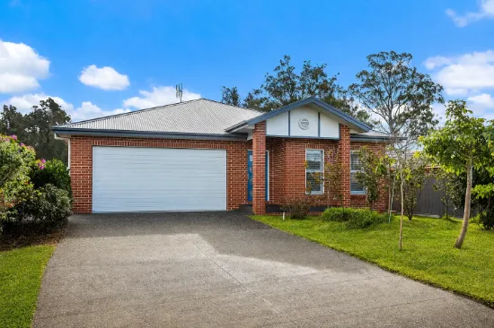 70 Brigadoon Circuit, Oak Flats, NSW 2529