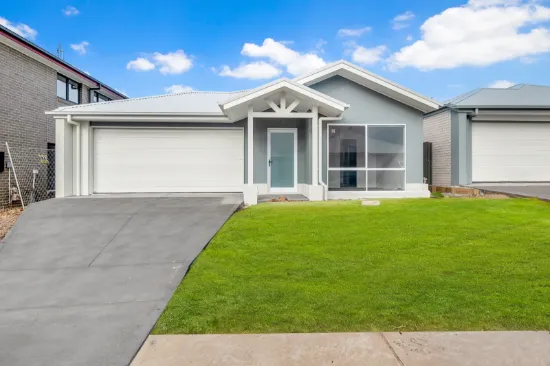 70 Cessna Avenue, Cooranbong, NSW 2265