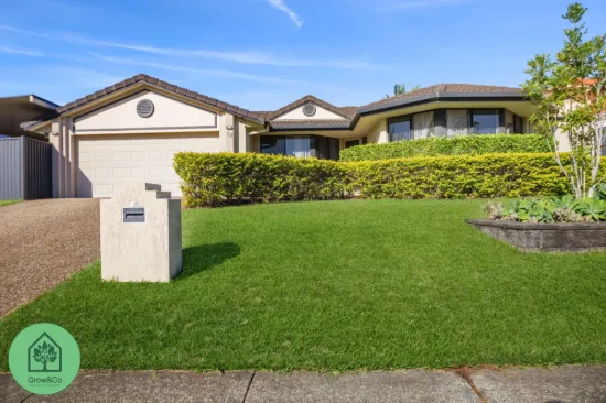 70 Crestwood Drive, Molendinar, Qld 4214