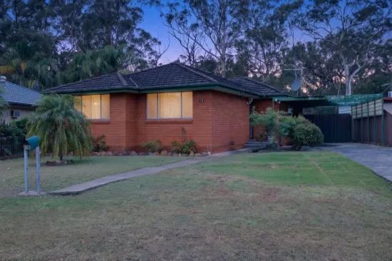 70 Helicia Road, Macquarie Fields, NSW 2564