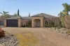 70 Hindmarsh Drive, Manor Lakes, Vic 3024