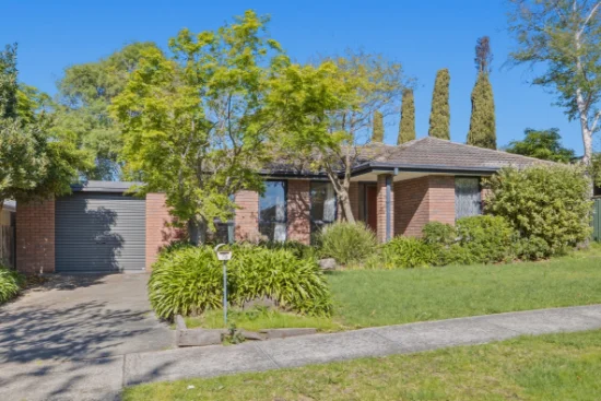 70 Murray Crescent, Rowville VIC 3178-Image