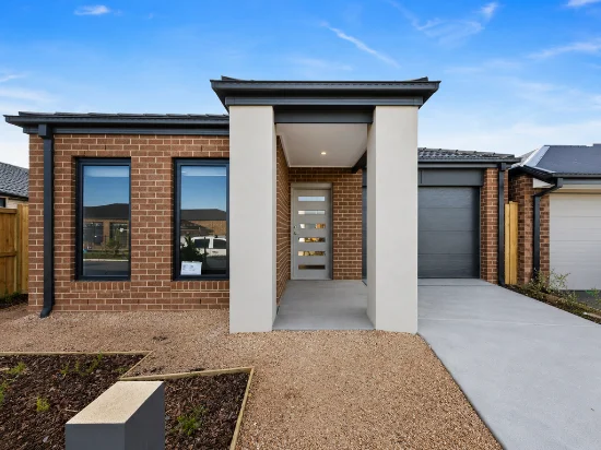 70 Penstone Crescent, Lara VIC 3212-Image