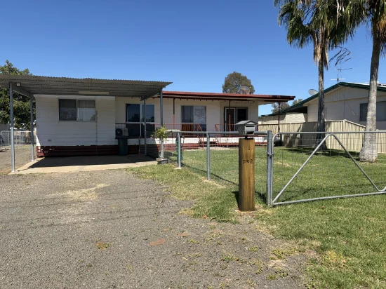 70 Raglan Street East, Roma, Qld 4455