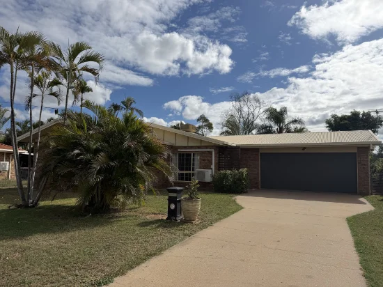 70 Staal Crescent, Emerald QLD 4720 - For Rent