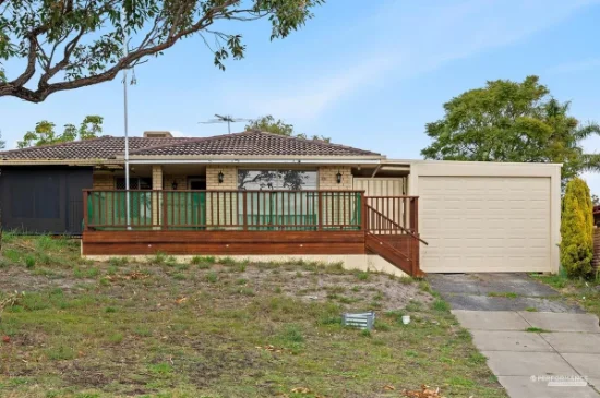 70 Sutherland Drive, Thornlie, WA 6108