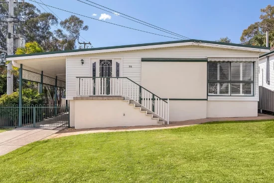 70 Wollybutt Road, Engadine, NSW 2233