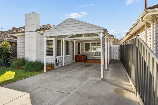 702 Barkly Street, West Footscray, Vic 3012