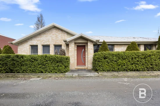 707 Buccaneer Place, Ballarat Central, Vic 3350