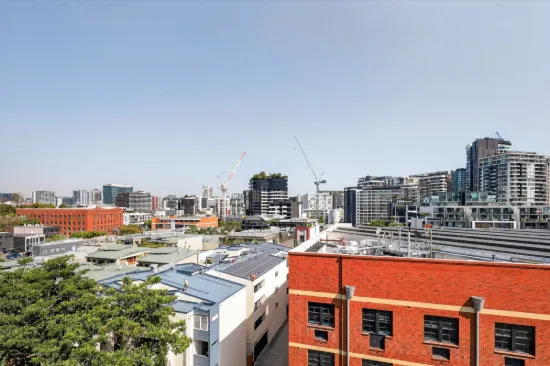 708/113 Commercial Road, Teneriffe, Qld 4005-Image