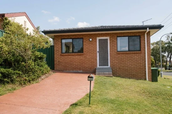 70a Cleopatra Drive, Rosemeadow NSW 2560-Image