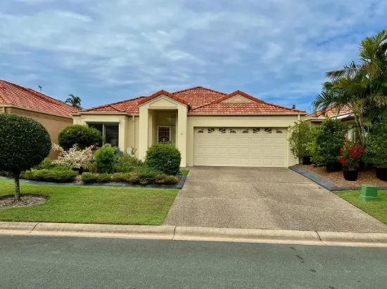 71/76 Bayview St, Runaway Bay, Qld 4216
