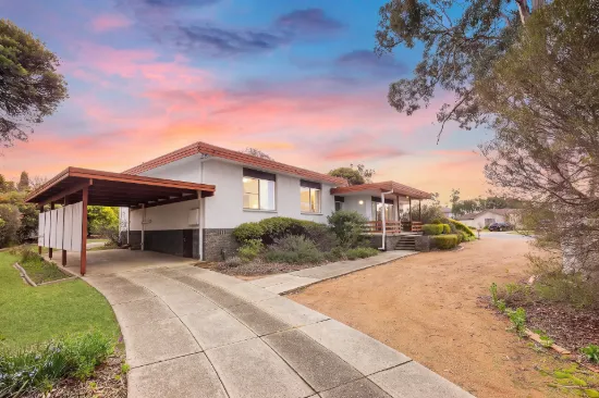 71 Bambridge Street, Weetangera, ACT 2614