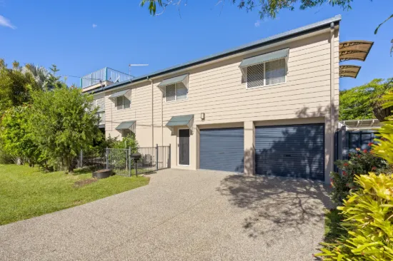 71 Chaseley Street, Nudgee Beach, Qld 4014