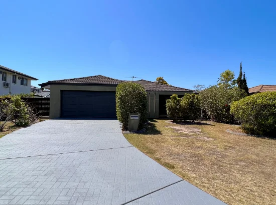 71 Churchill Circuit, Banyo QLD 4014 - For Rent