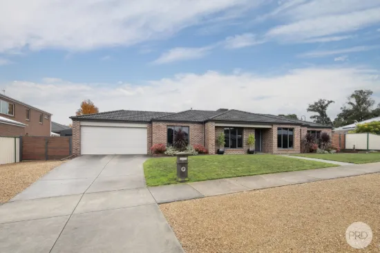 71 Hocking Avenue, Mount Clear, Vic 3350