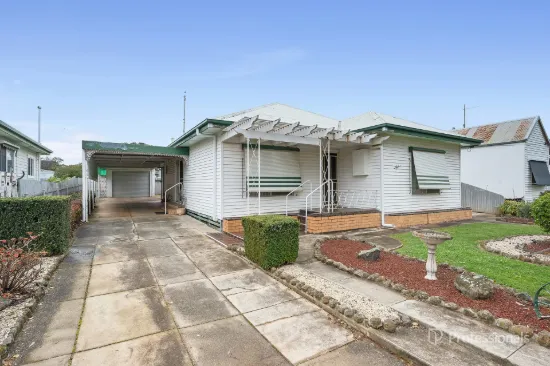 71 Majorca Road, Maryborough, Vic 3465
