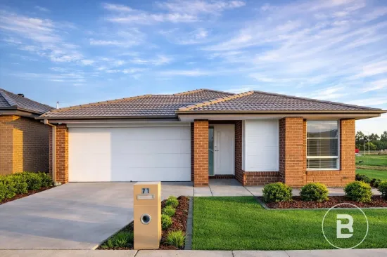 71 Steamboat Avenue, Winter Valley, Vic 3358