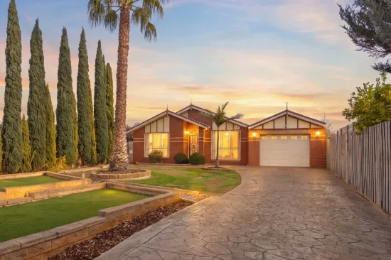 71 Truro Crescent, Taylors Lakes, Vic 3038