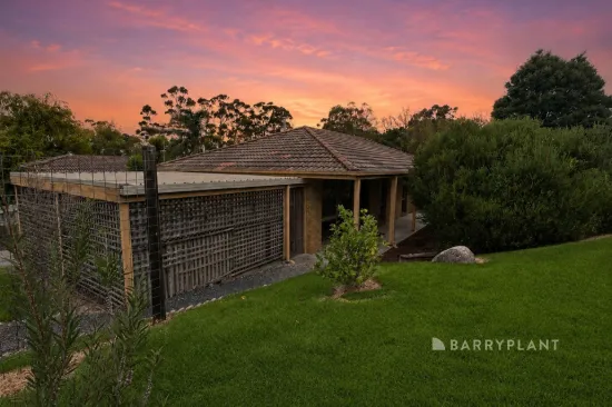 71 Wakenshaw Crescent, Pakenham, Vic 3810