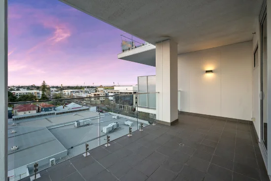 711/105 Stirling Street, Perth, WA 6000-Image