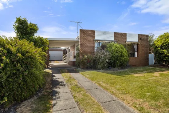 72 Back Beach Road, San Remo, Vic 3925