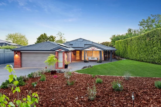 72 Bartlett Street, Frankston South, Vic 3199