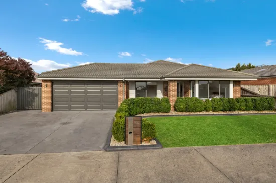 72 Davey Drive, Trafalgar, Vic 3824