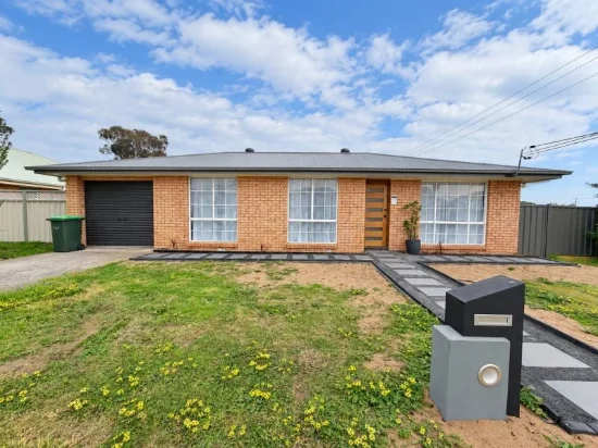72 First St, Weston, NSW 2326