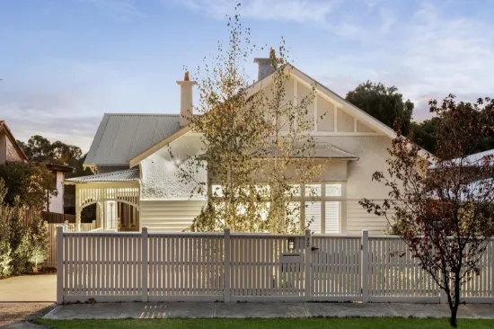 72 Ivanhoe Parade, Ivanhoe, Vic 3079