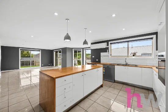72 Rossack Drive, Waurn Ponds, Vic 3216-Image