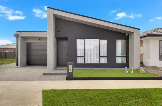 72 Rulingia Road, Donnybrook, Vic 3064