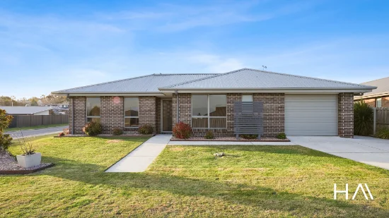 72 Seccombe Street, Perth, Tas 7300
