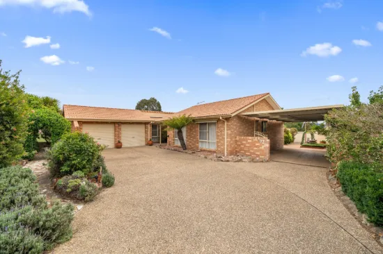 72 Templestowe Avenue, Conder ACT 2906-Image
