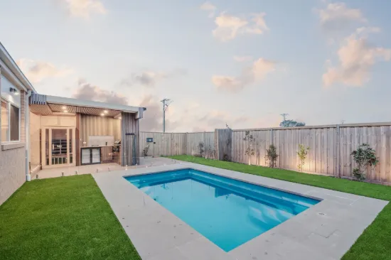 72 Tranquillity Crescent, Armstrong Creek, Vic 3217