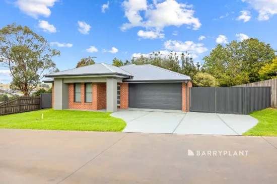 72A Weebar Road, Drouin, Vic 3818
