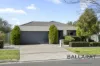73 Faversham Avenue, Lake Gardens, Vic 3355