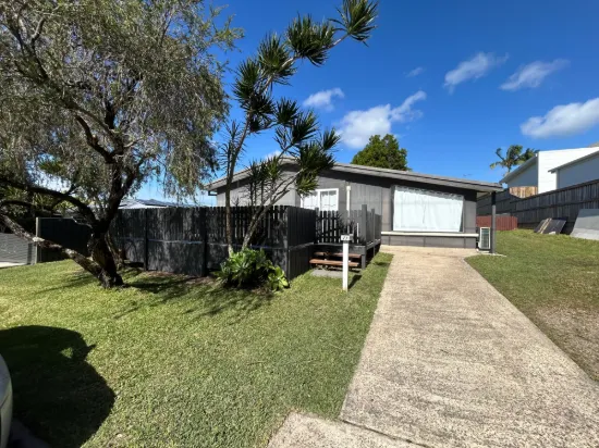 73 Millwell Rd, Maroochydore, Qld 4558