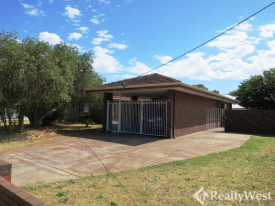 73 Moreing Street, Redcliffe, WA 6104
