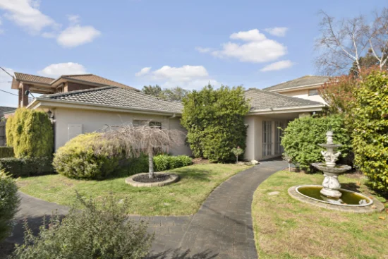 73 Mount Erin Crescent, Frankston South VIC 3199-Image